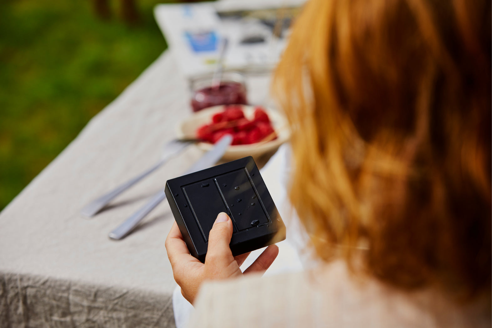 Smart Kinetic Outdoor Switch, Works with Hue